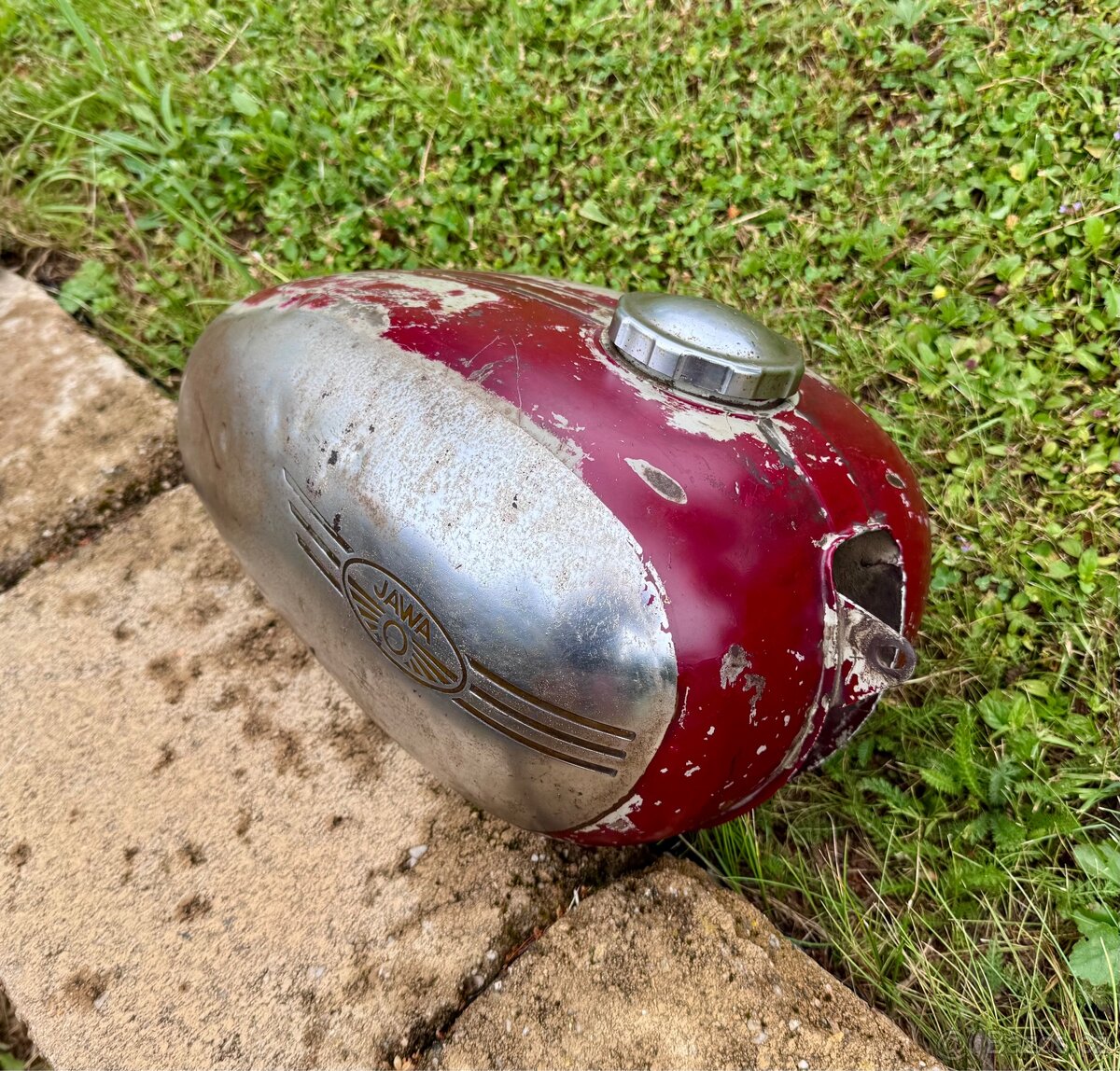 Jawa 250 350 panelka, sportka - nádrž - 3