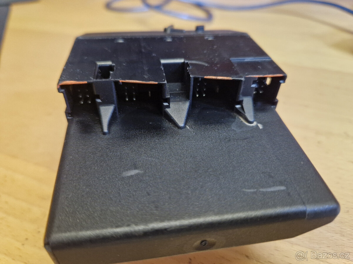 EZS - Spínač Zapalování Mercedes C W203 2035450608 3300.2155 - 3