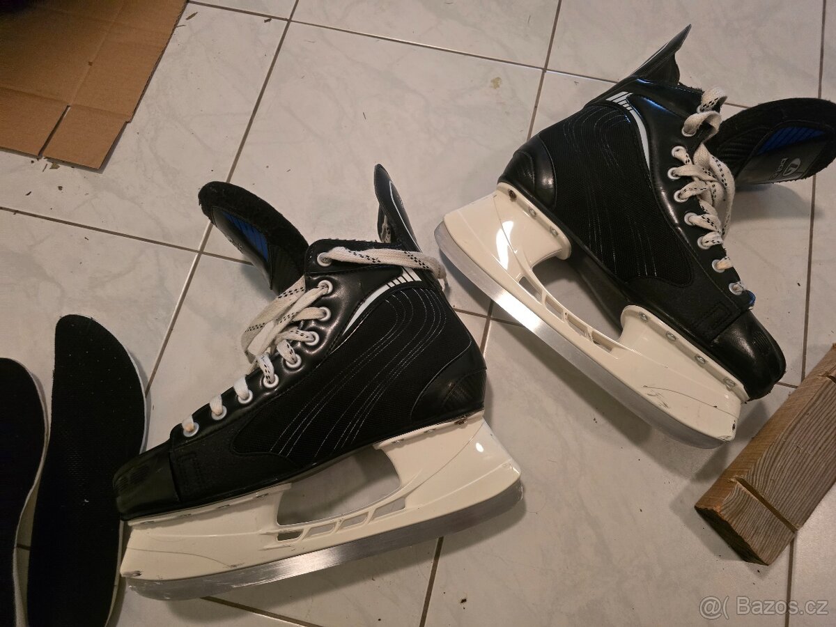 Brusle Botas Yukon 381 vel. 45. - 3