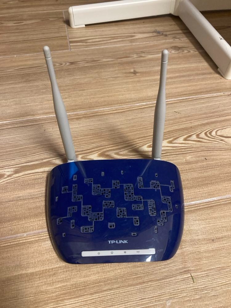Wifi modem / router TP-Link TL-WA830RE - 3