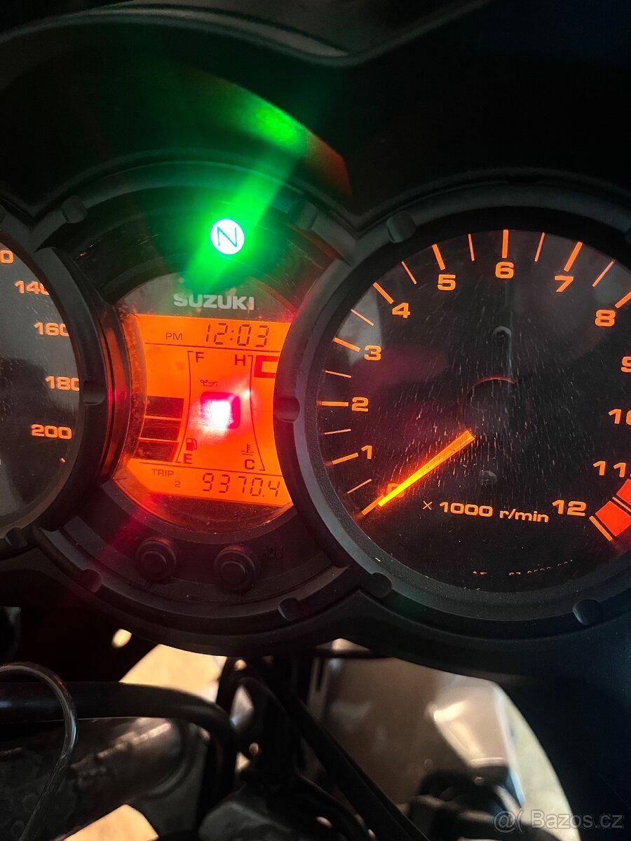 Suzuki dl 650 Vstrom 2006 - 3