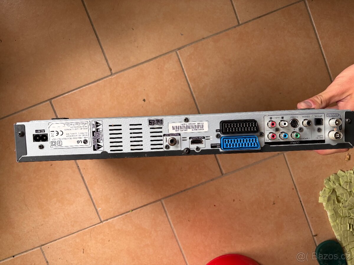 Domaci kino LG HRT403DA - 3