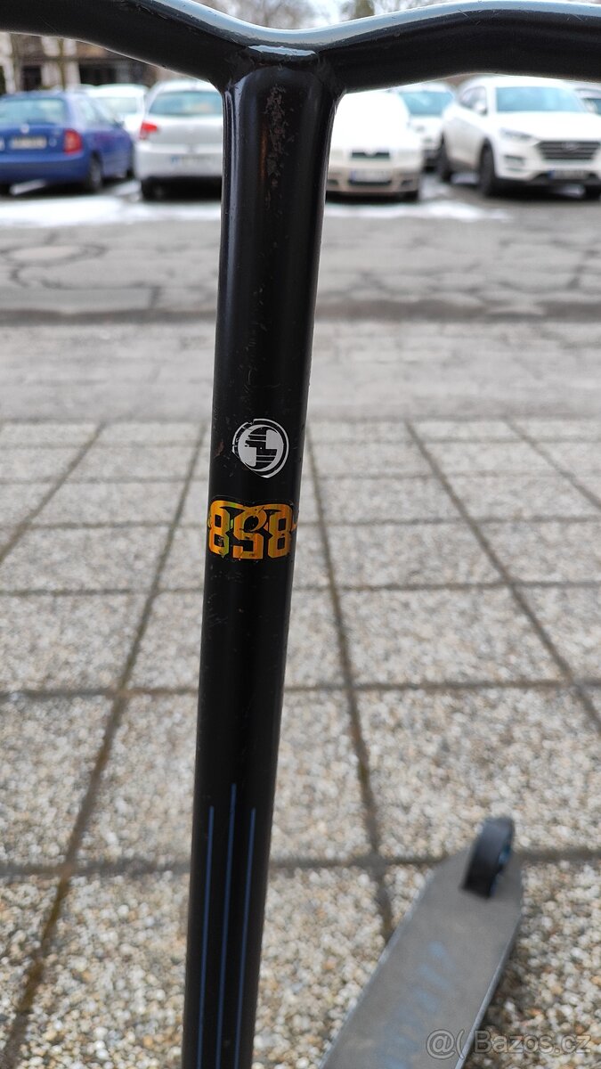 Madd MGP VX7 Nitro Freestyle Koloběžka - 3