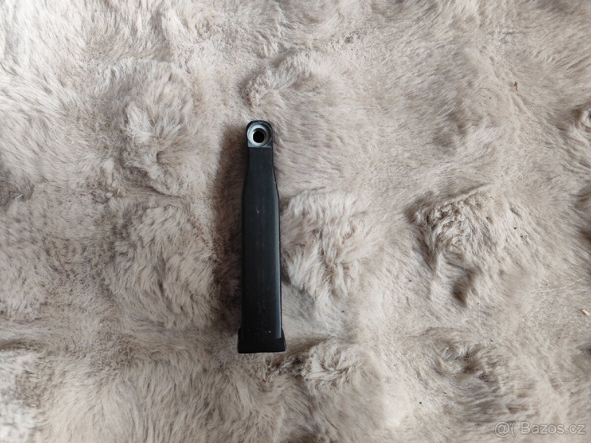 Airsoftova pistole M40 - 3