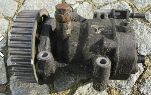 Megane II 1.5 DCI čerpadlo - 3