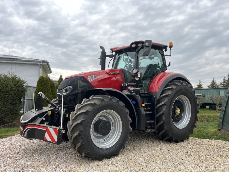 Traktor CASE IH OPTUM 300 CVX - 3
