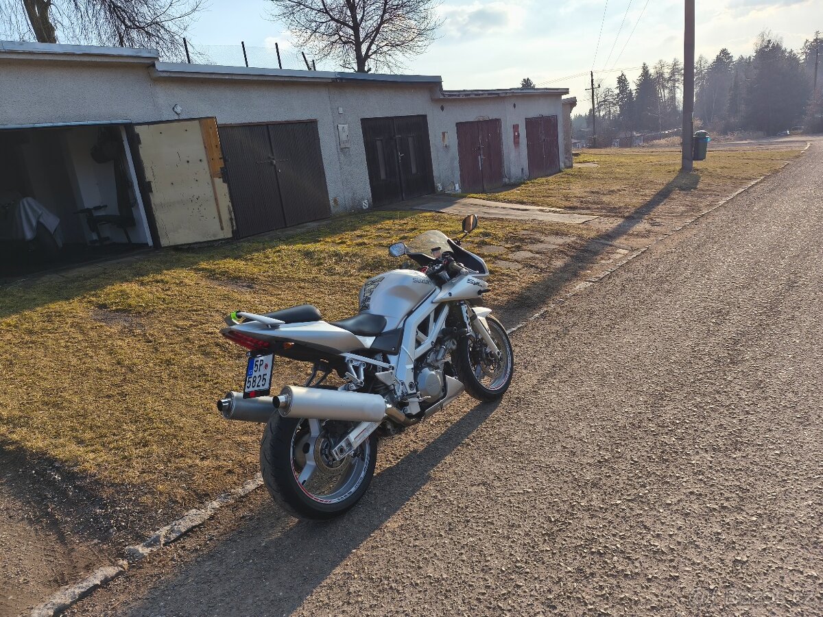 Suzuki SV 1000s - 3