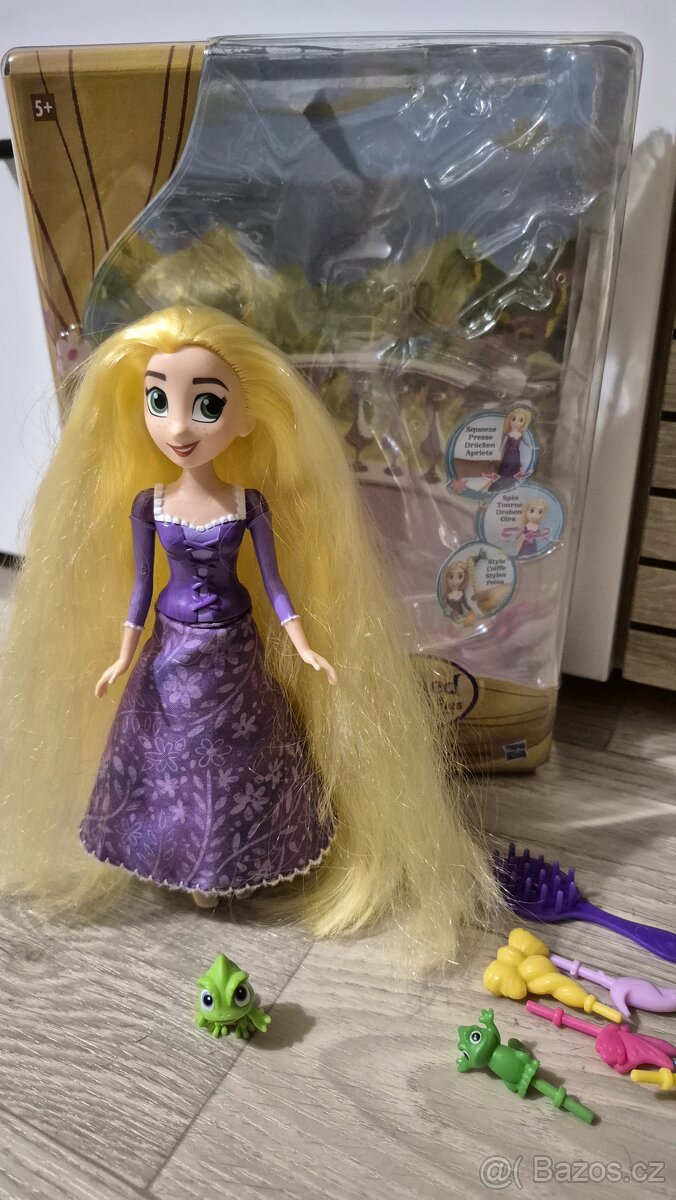 Hasbro táčející Locika - 3