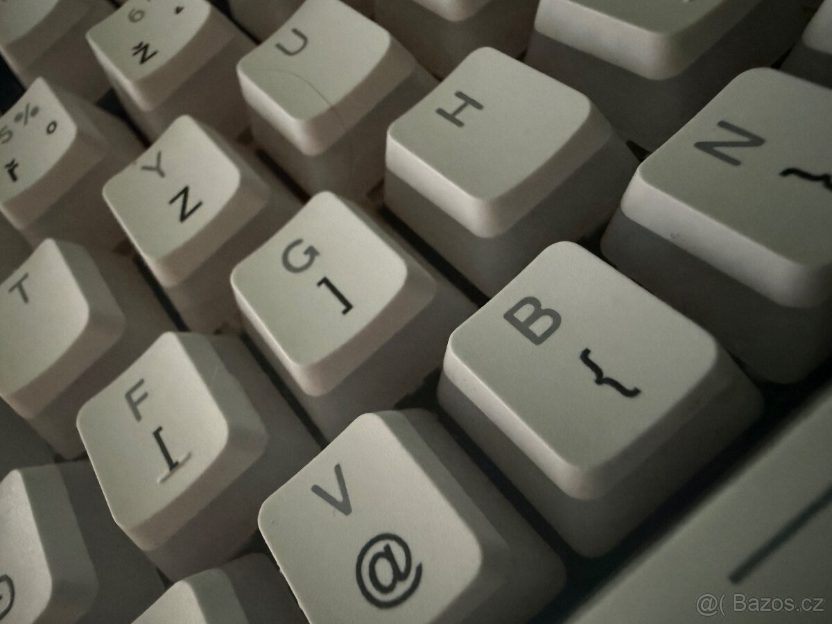 Keychron Q6 Max QMK/VIA ISO Layout + cz keycaps - 3