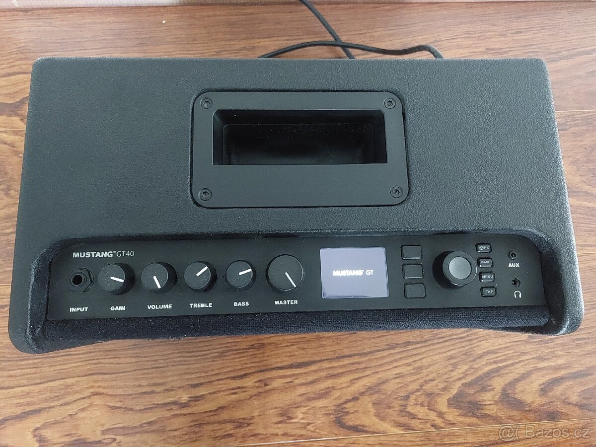 Fender Mustang GT 40 - 3