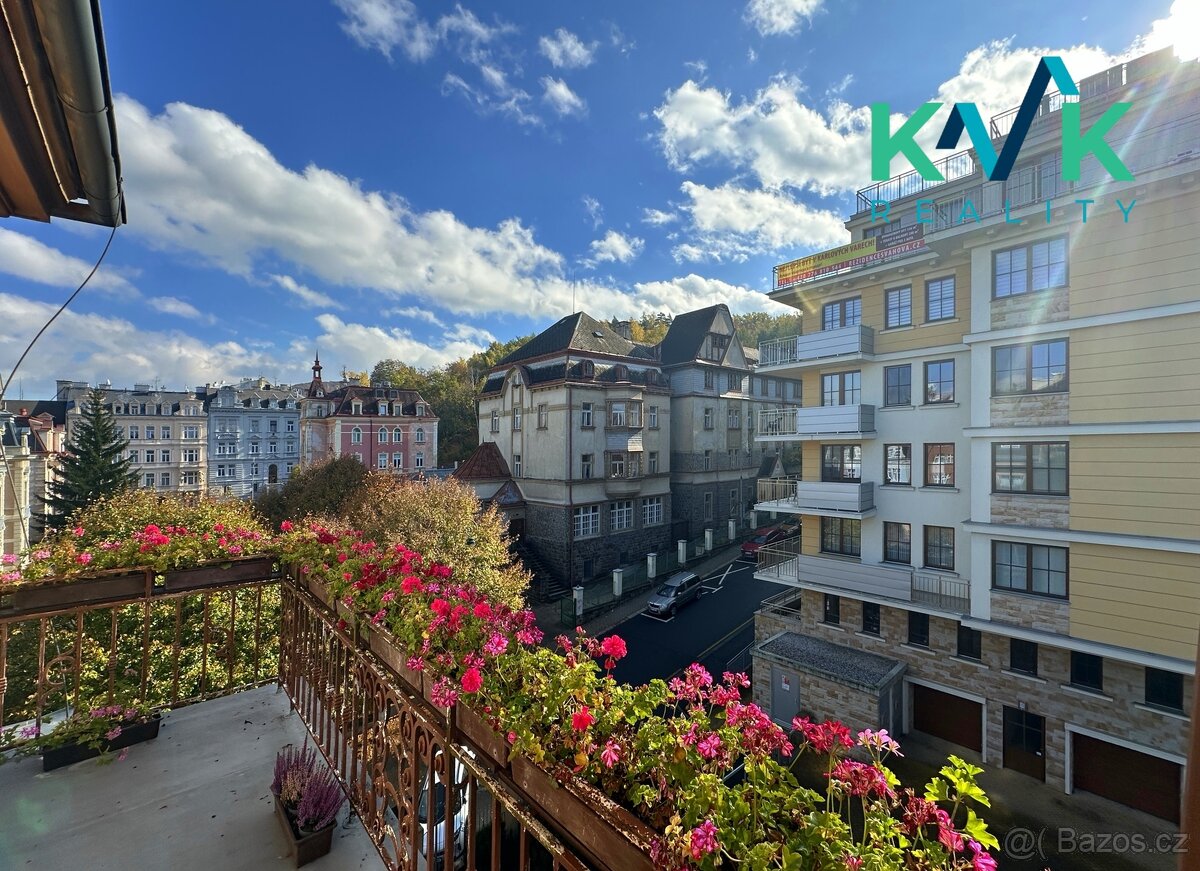 Prodej bytu v dispozici 4+1, užitná plocha 120m², Centrum Ka - 3