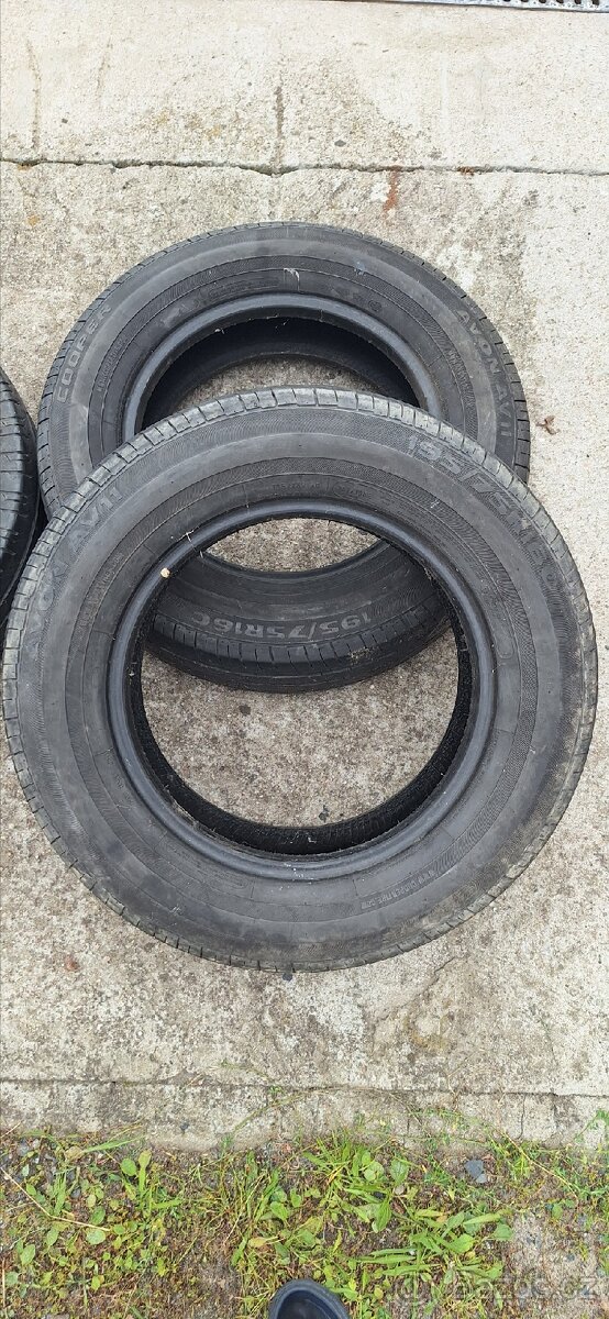 Pneumatiky zátěžové 195/75 R16 C. - 3