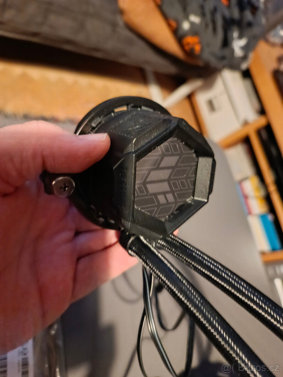 Vodni chlazeni Asus TUF - 3