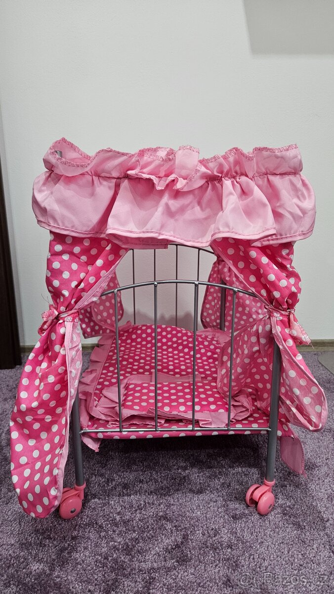 Postýlka s nebesy pro panenky - 3