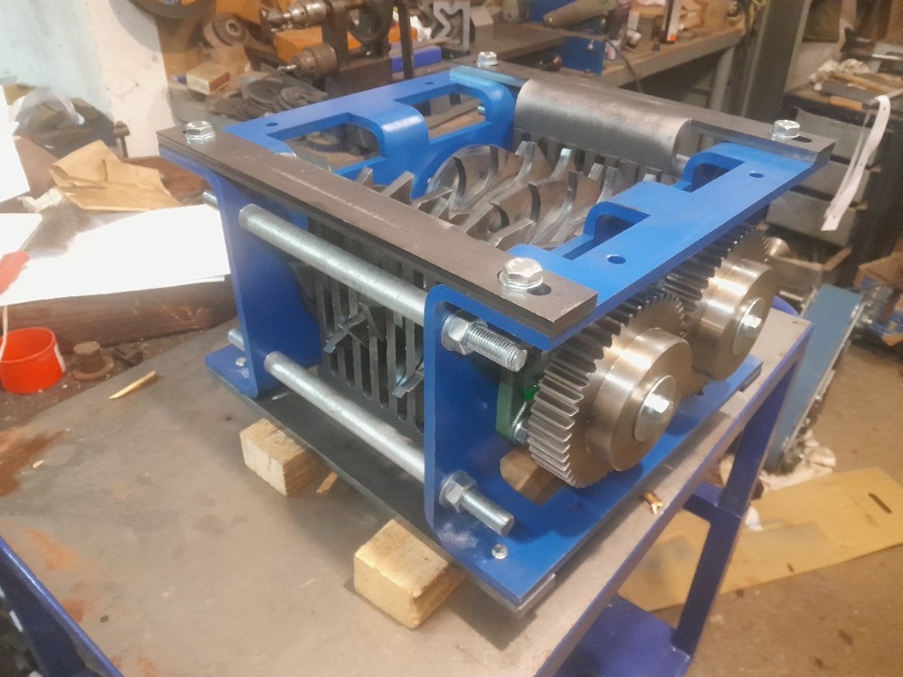 Drtič-drcení dřevního odpadu, dřevotřísky, lamino desky - 3