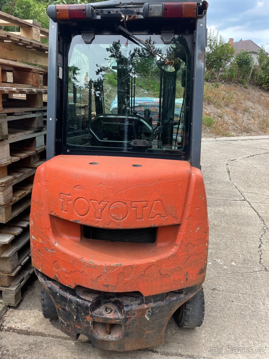 Vysokozdvižný vozík Toyota - 3