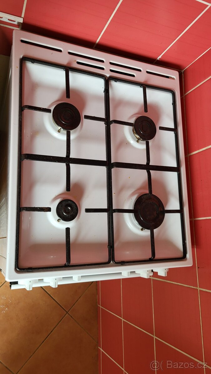 Sporák + trouba MORA - 3