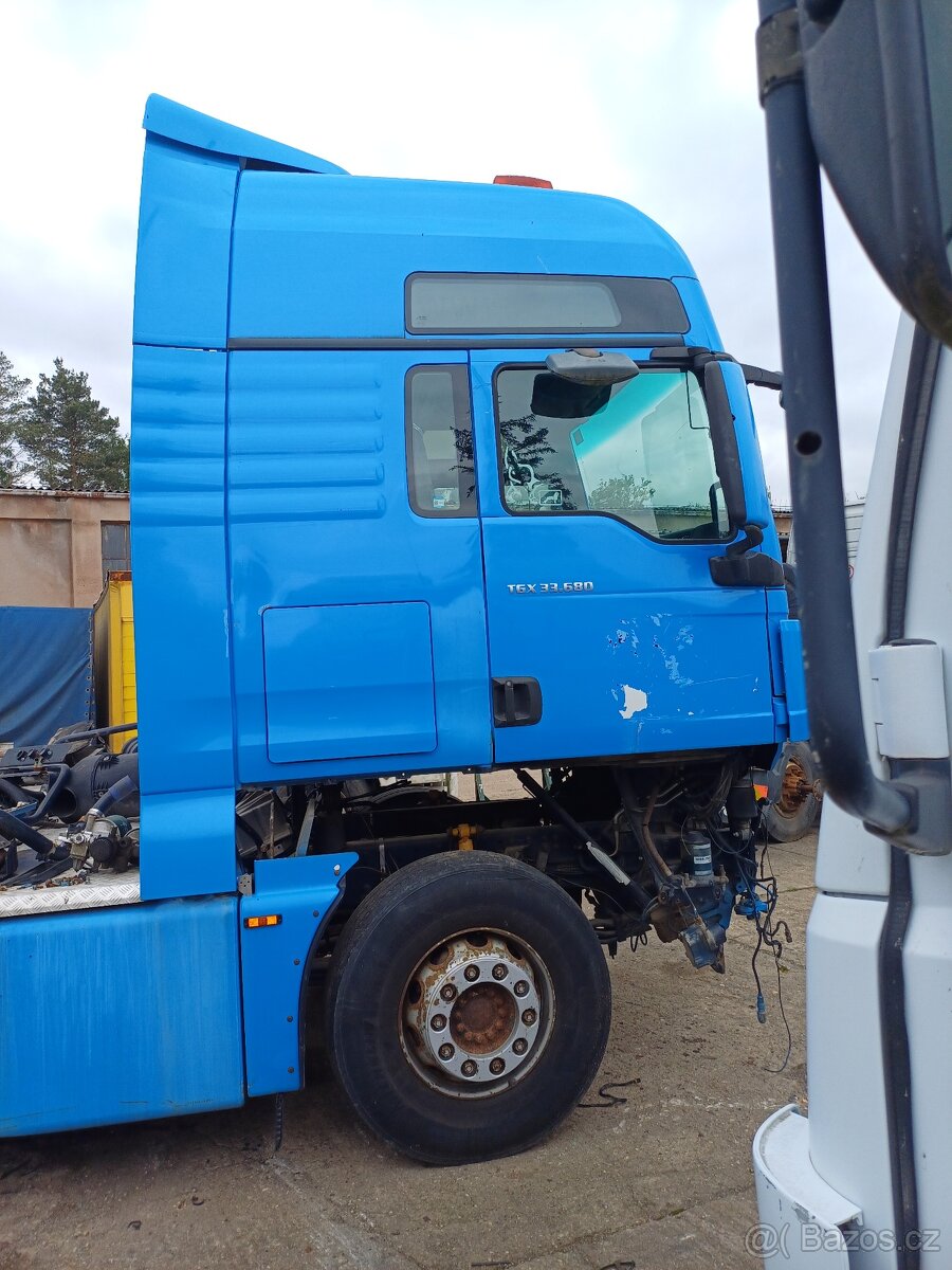 Man TGX 33.680, 6x4, r.v. 2008- na díly - 3
