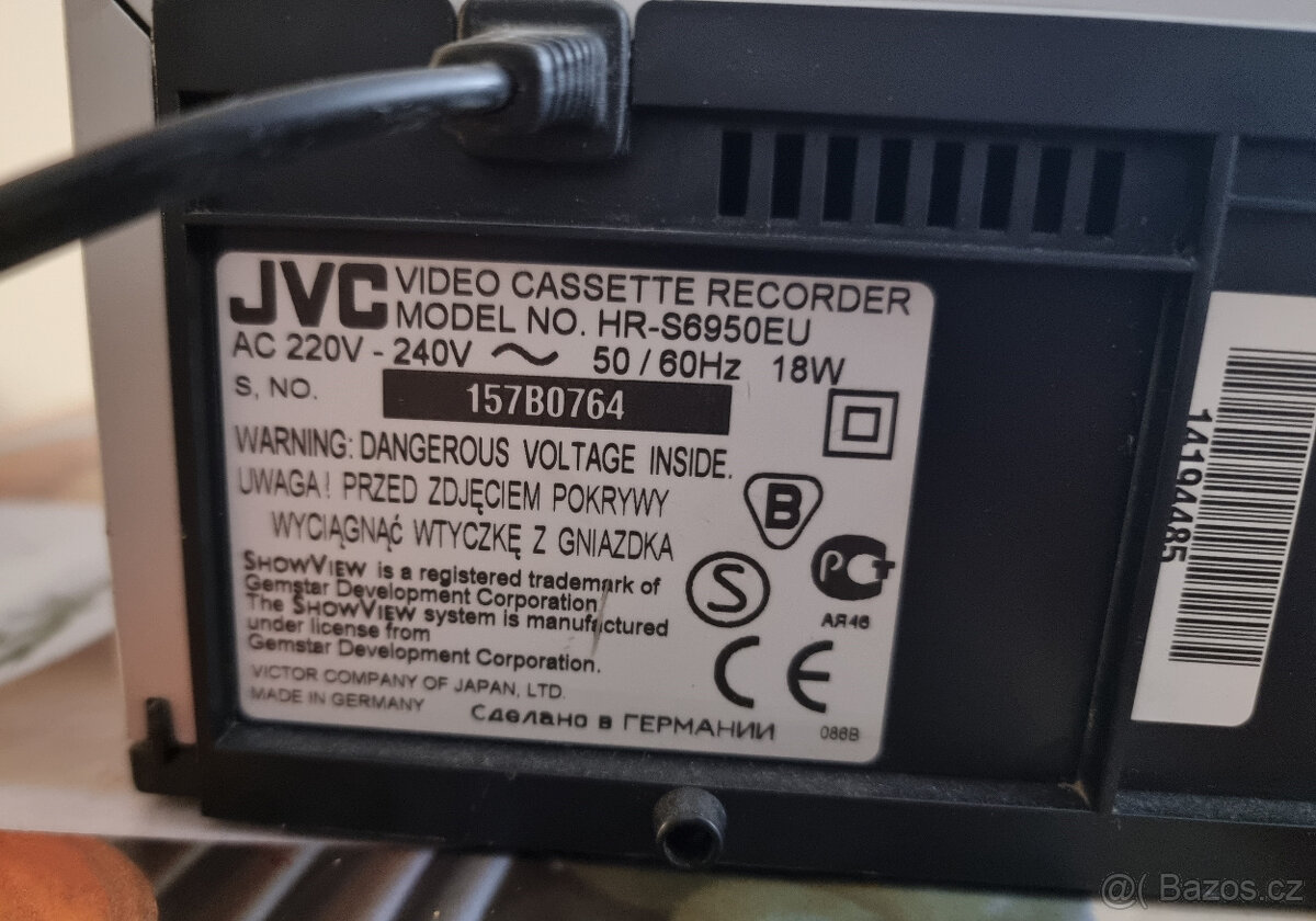 Videorekordér JVC HR-S6950 S-VHS-ET - 3