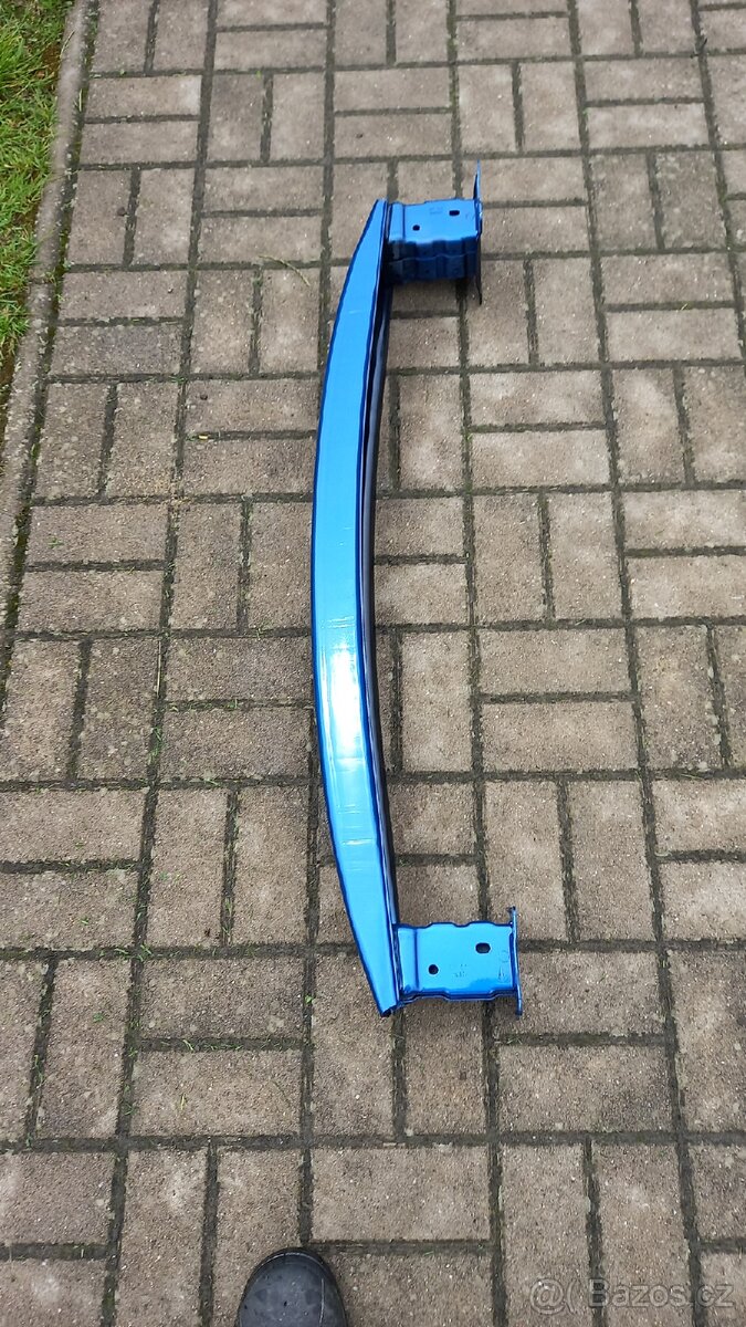 Výztuha zadního nárazníku Škoda octavia 3 combi NOVÁ - 3