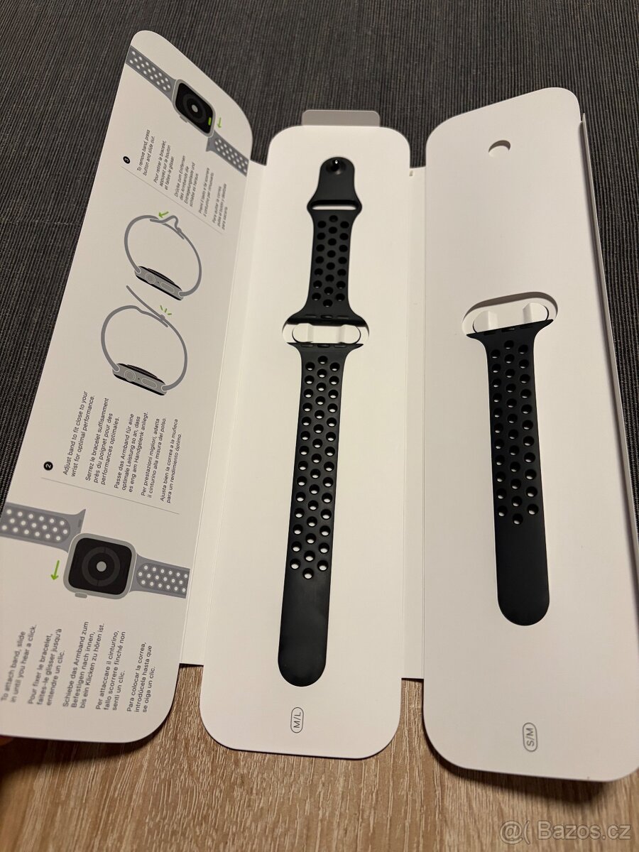 Apple Watch Series 5 Space Gray 44mm - 3