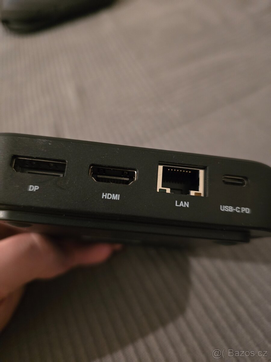 Dokovací stanice i-tec USB-C PD100 W - 3