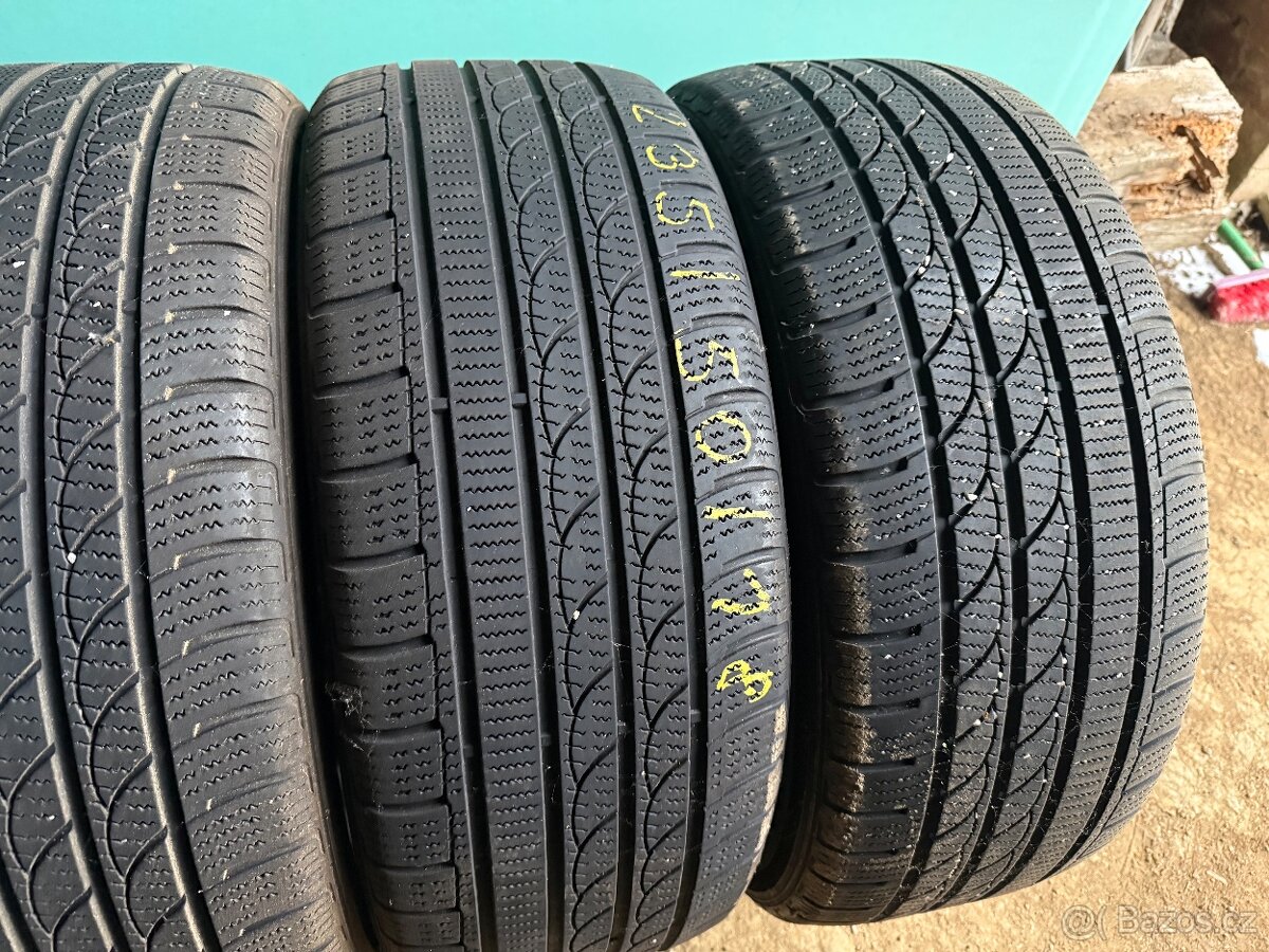 prodám zimní 235/50/18 Imperial - 3