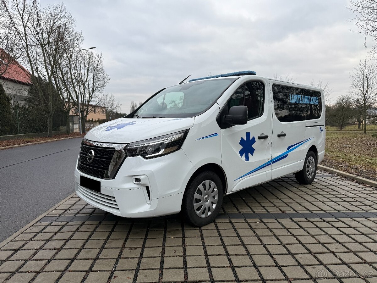 Nissan Primastar L2H2 2.0 DCI Ambulance - 3