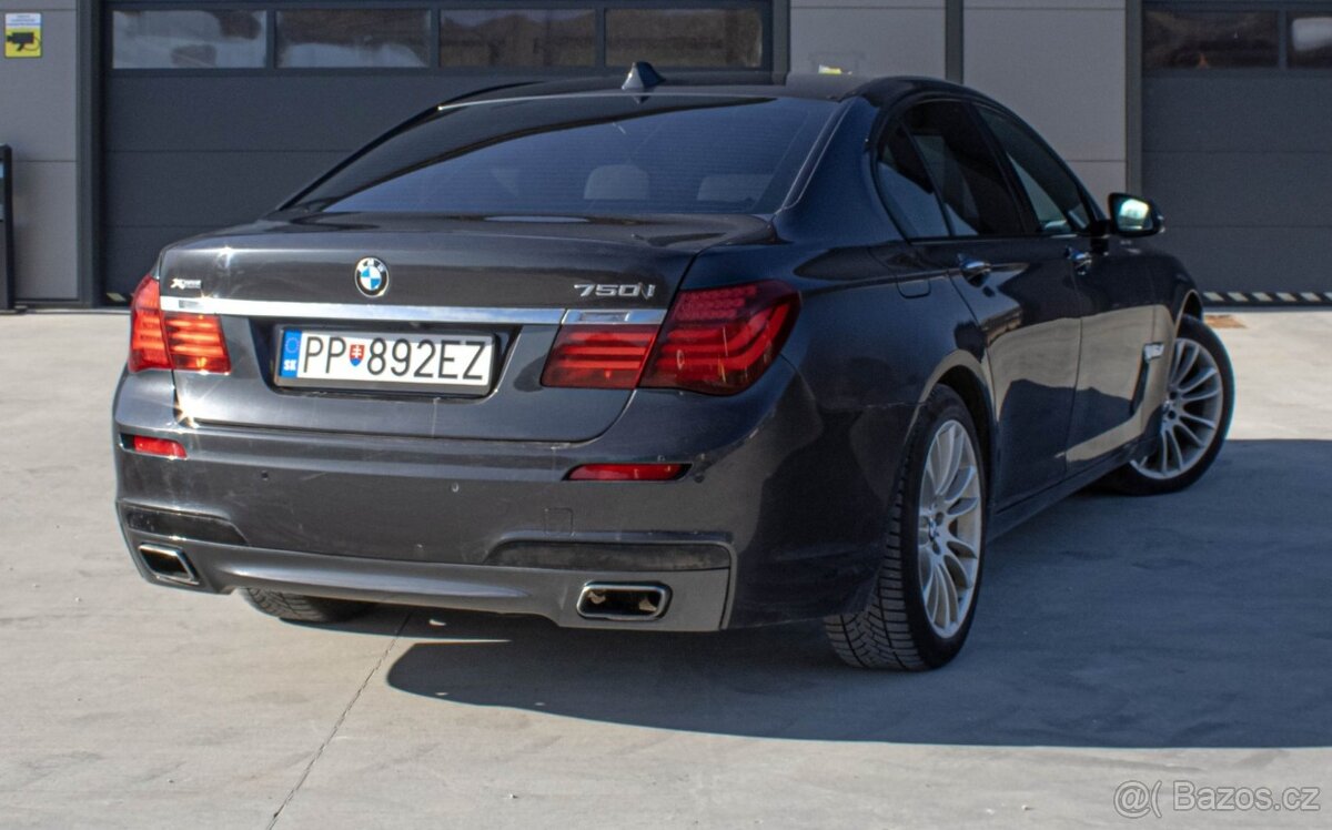 BMW 750i xDrive 2015 - 3