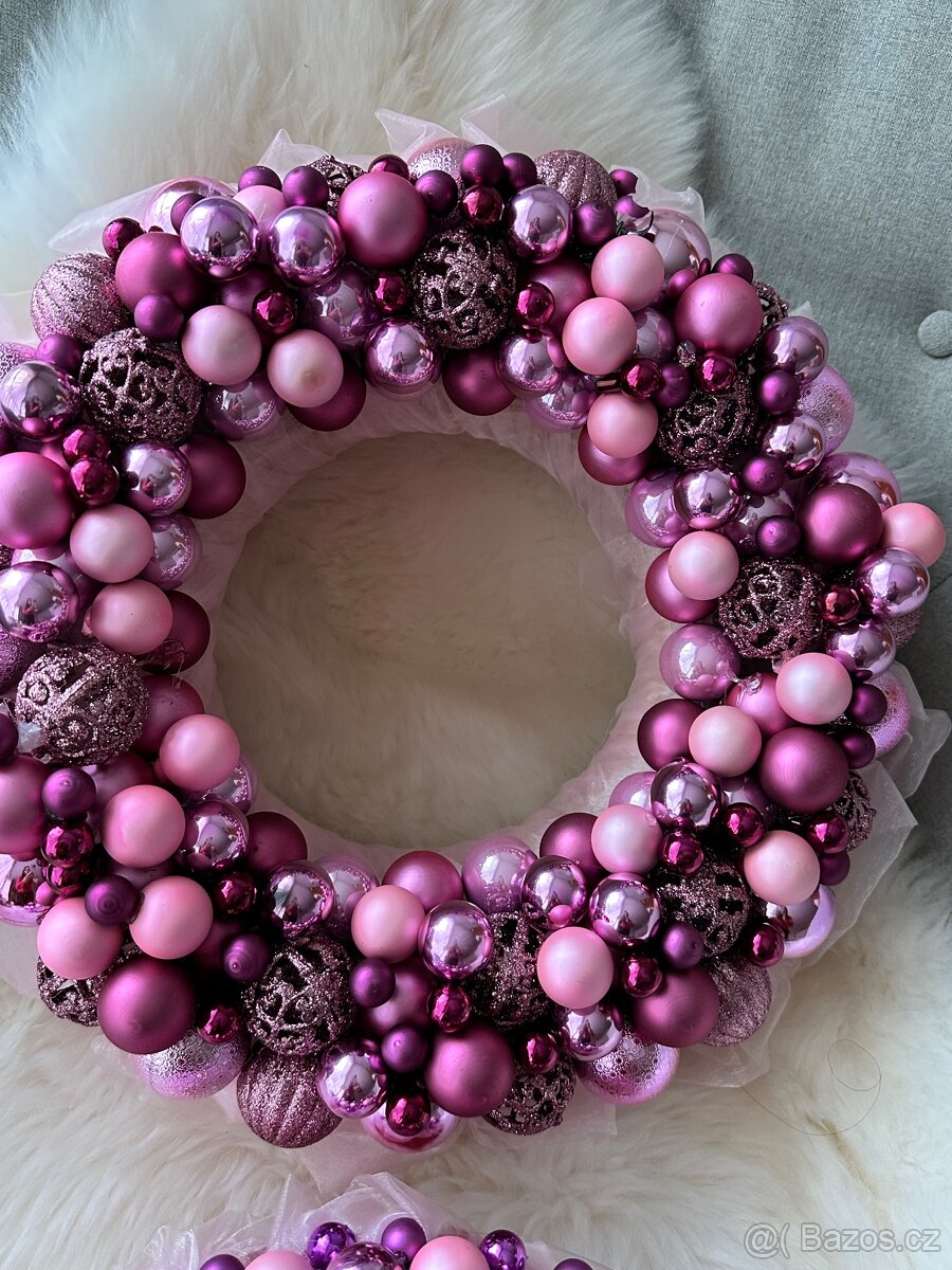 Vánoční věnce z kouliček - 3