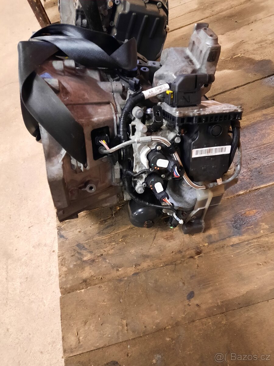 Citroen C4 GR.Picasso 1.6HDI - robotická převodovka - 3