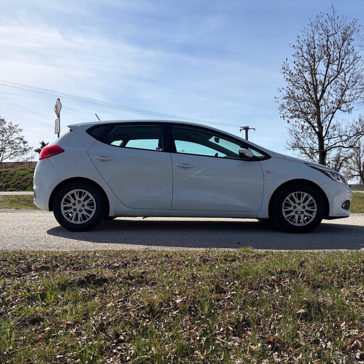 Kia Cee'd 2015 1.4 73kw - 3