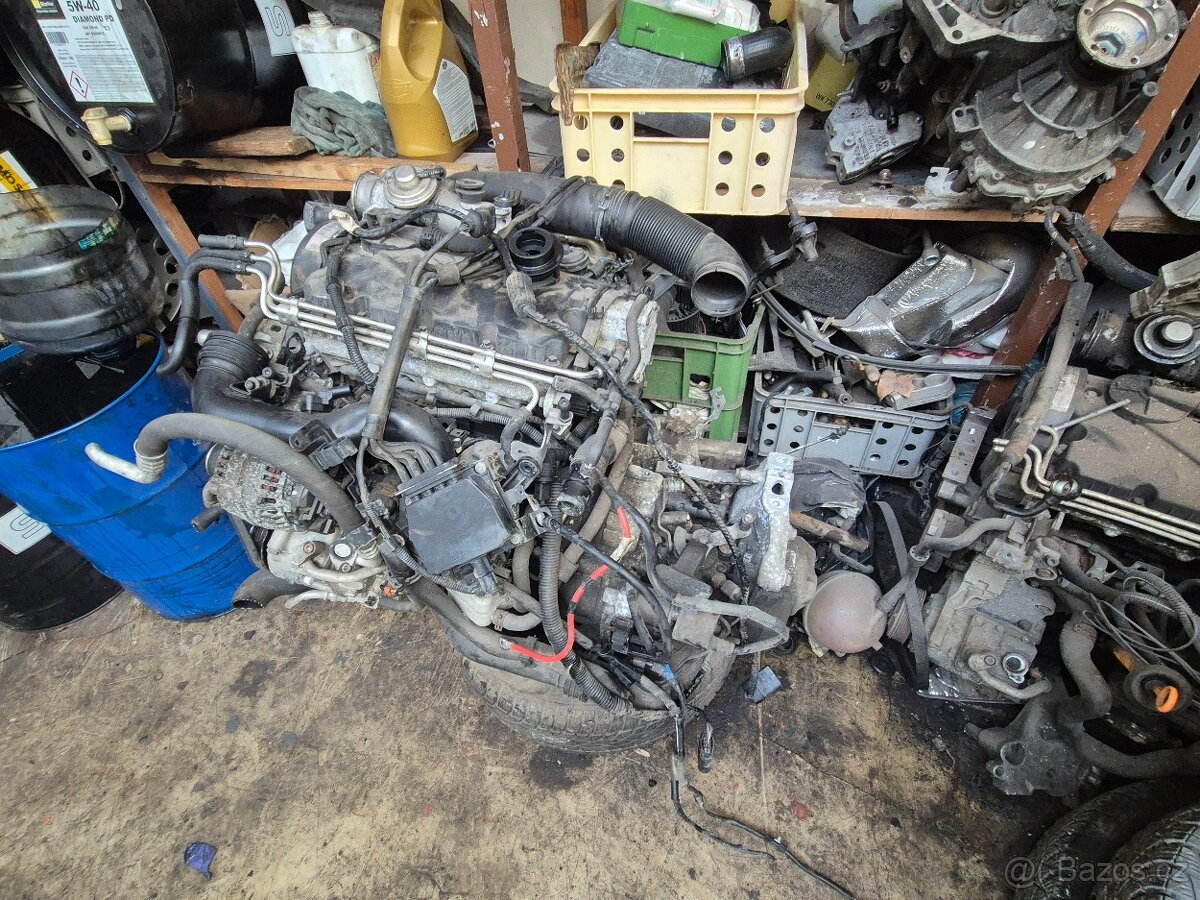 Volkswagen Touran - 3