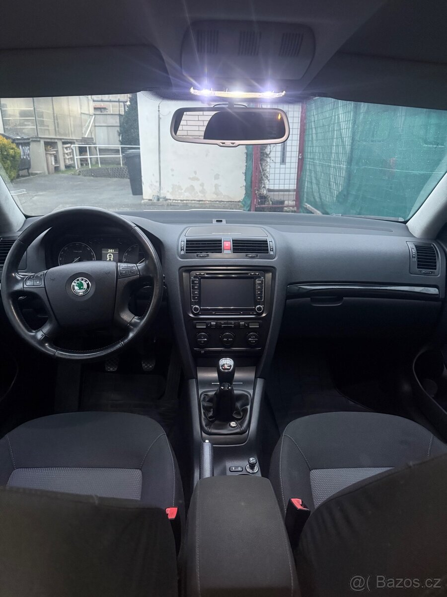 Škoda Octavia 2 - 3