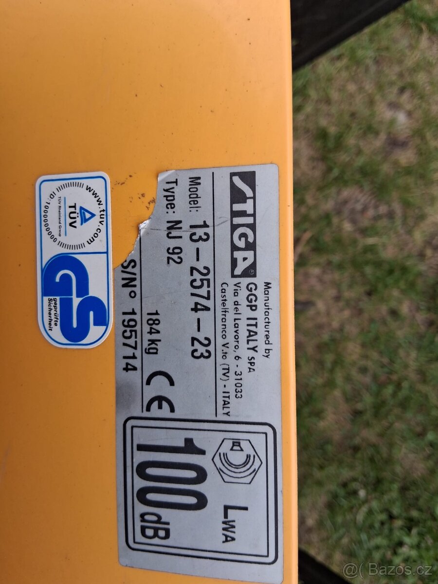 Prodám zahradní traktor STIGA - 3