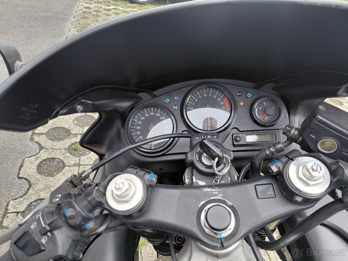 Cbr 600f - 3
