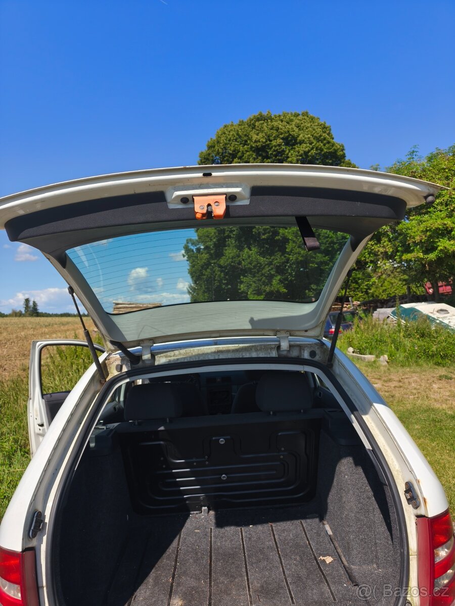 Díly Škoda fabia 1.4 MPI 2002 combi - 3