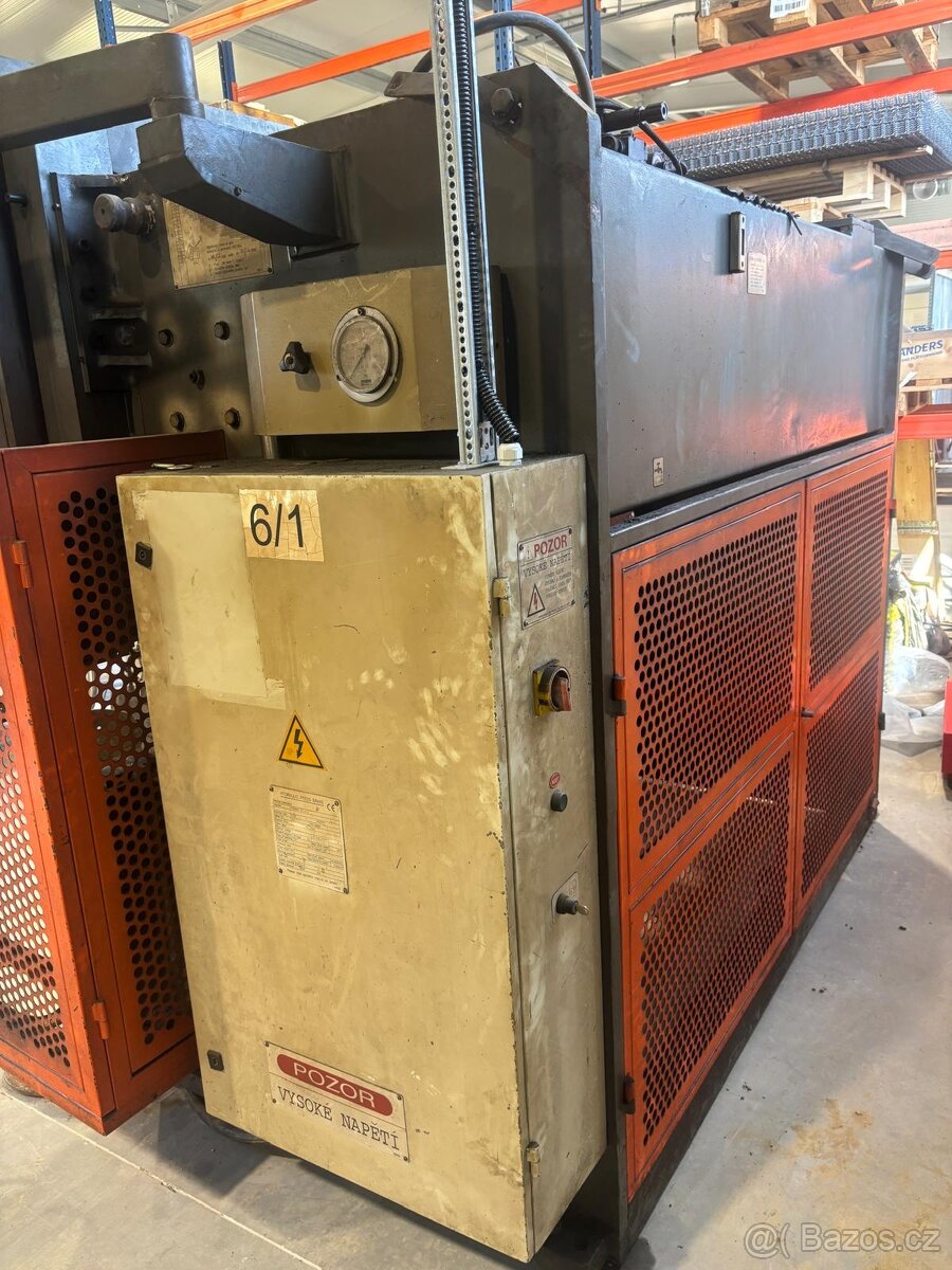 Ohraňovací lis CTOF 80/2500 CNC - 3