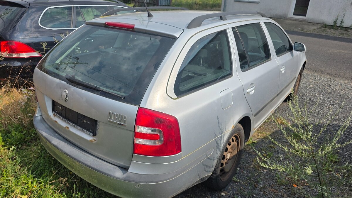ŠKODA OCTAVIA II 1.6i 75KW - 3