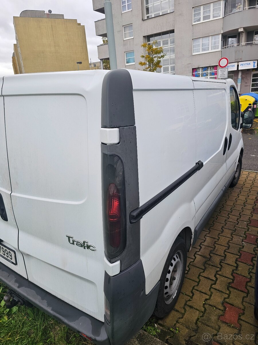 Stěhovani po Praze a okolí - 3