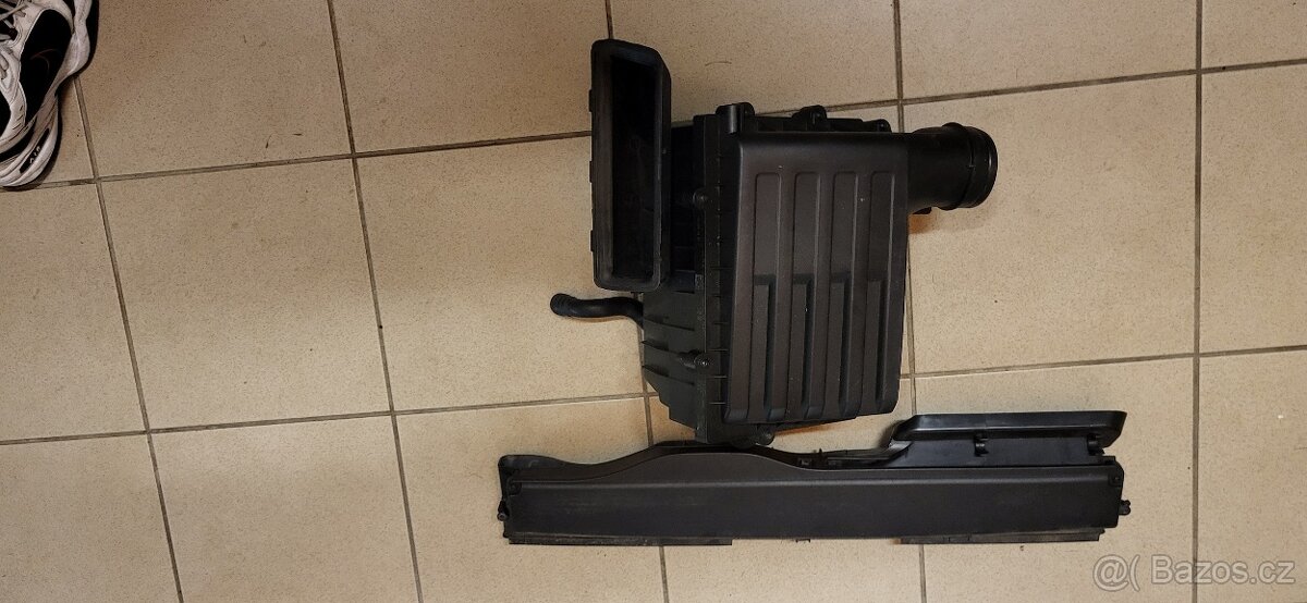 Filtr box,sání original na Škoda Octavia 3,RS,2.0TSi,169kw - 3