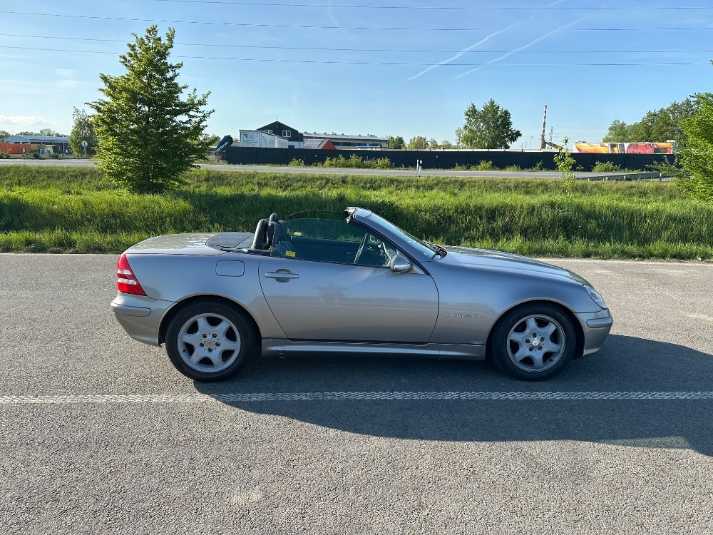 Mercedes-Benz SLK 230 Kompressor face - 3