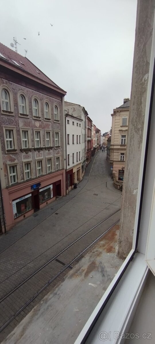 Pronájem bytu 75 m² v Olomouci Denisova ulice - 3