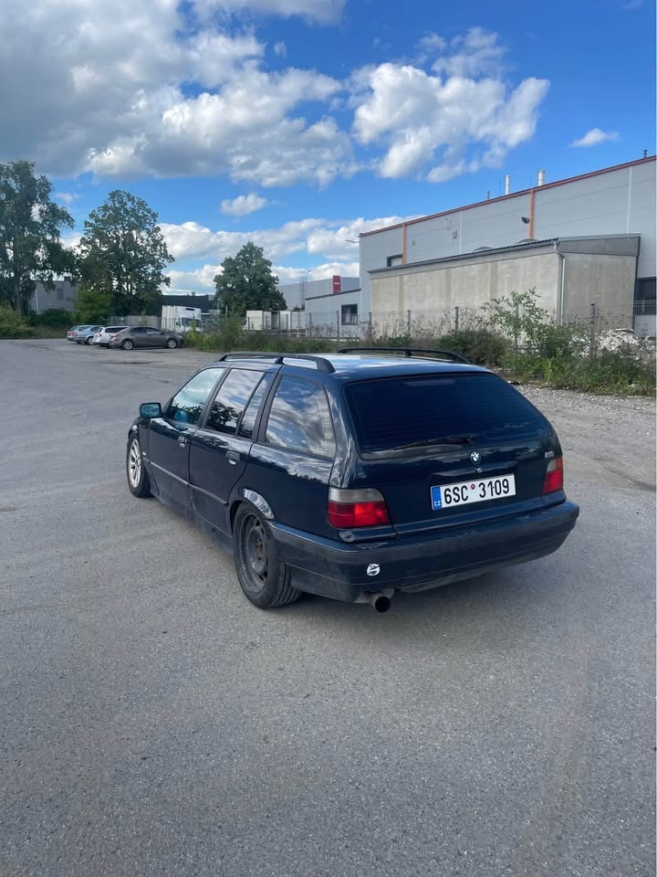 bmw e36 320i touring, ODESA rejdy + shortshift, zavářka - 3