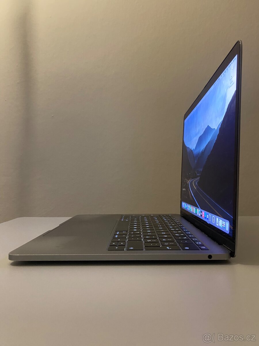 MacBook Pro 2017 - 3