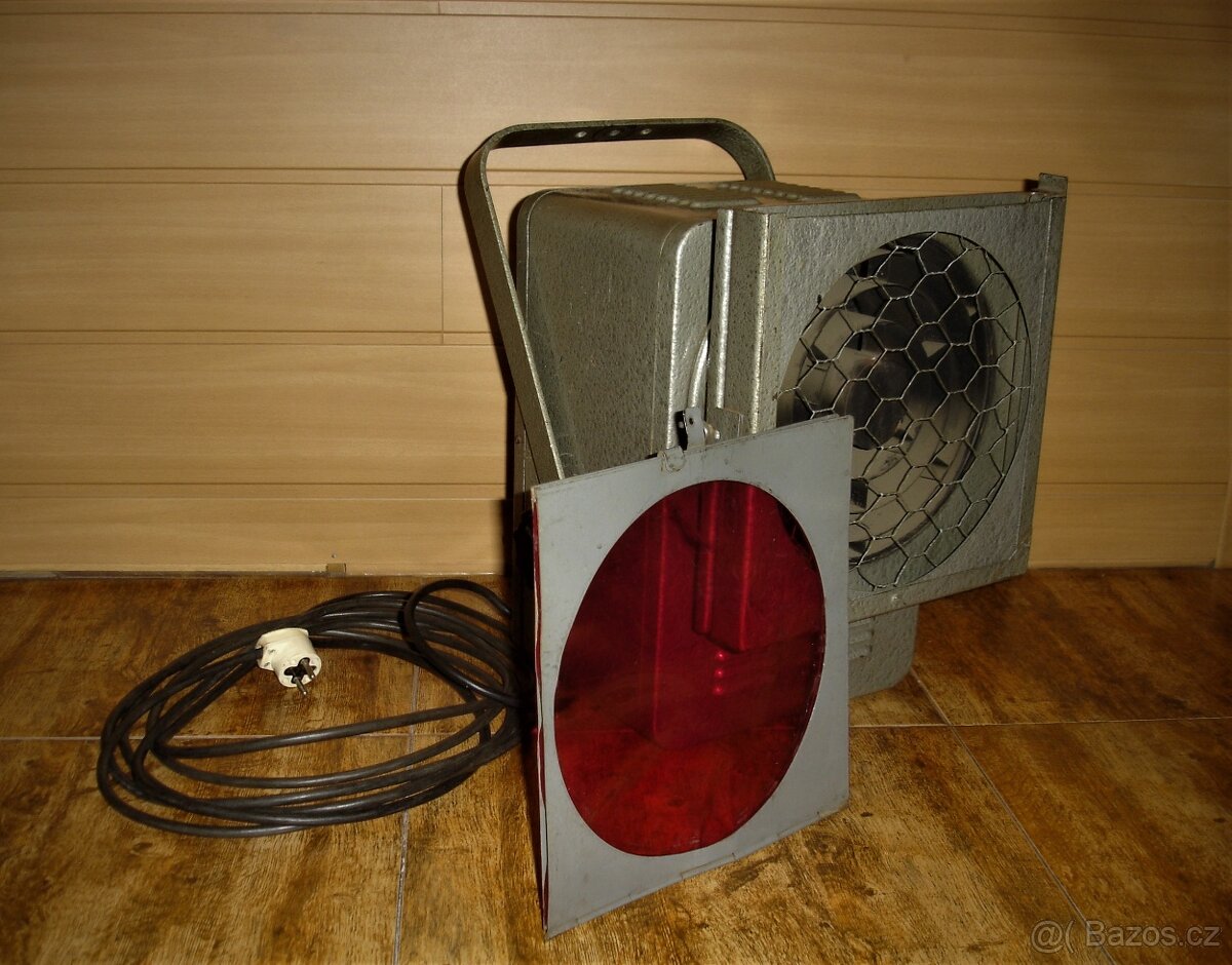 DIVADELNÍ REFLEKTOR... - 3