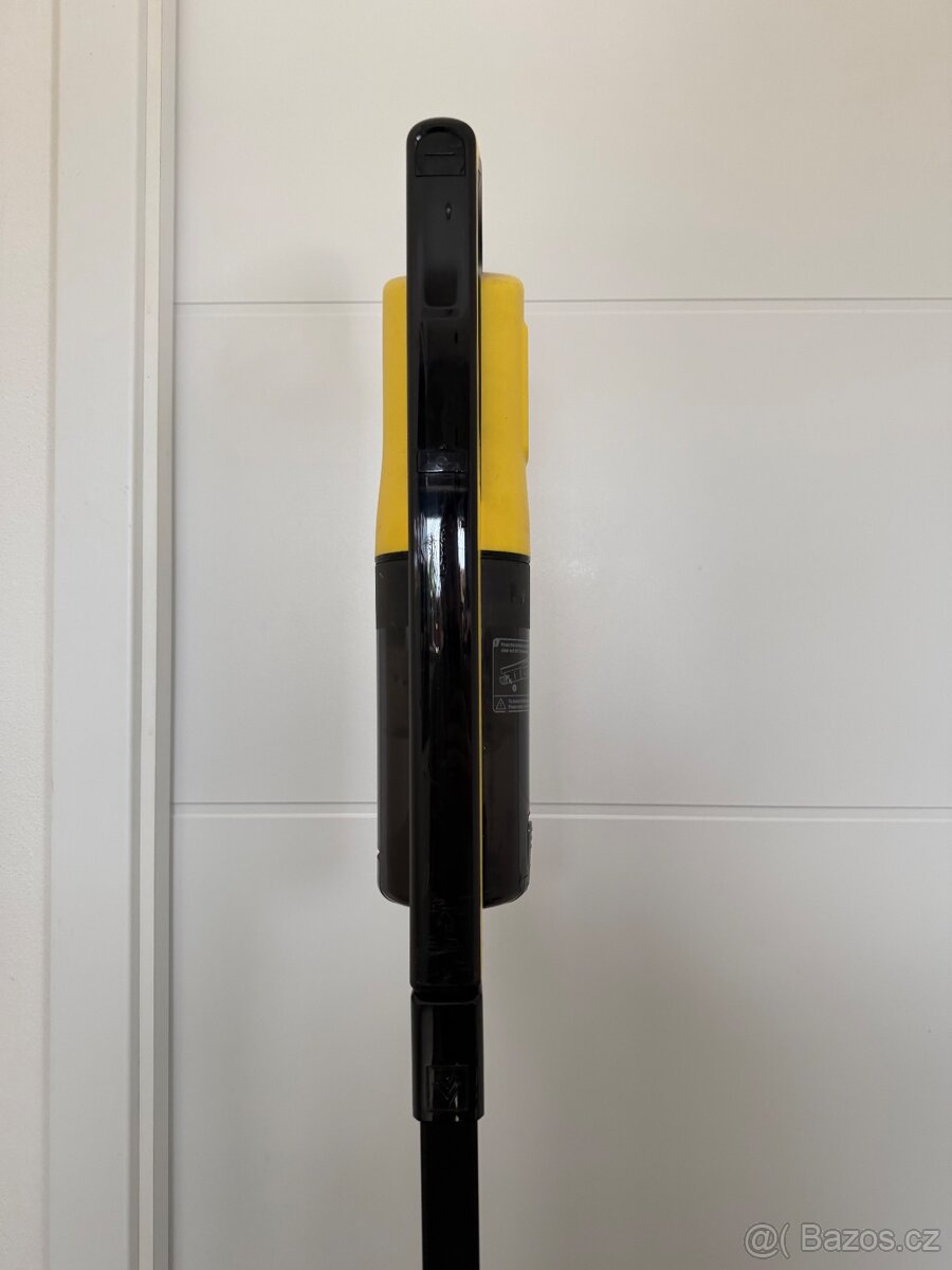 Tyčový vysavač KÄRCHER VC 4s Cordless Plus - 3