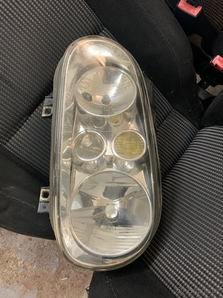 Přední světla Golf IV - 3