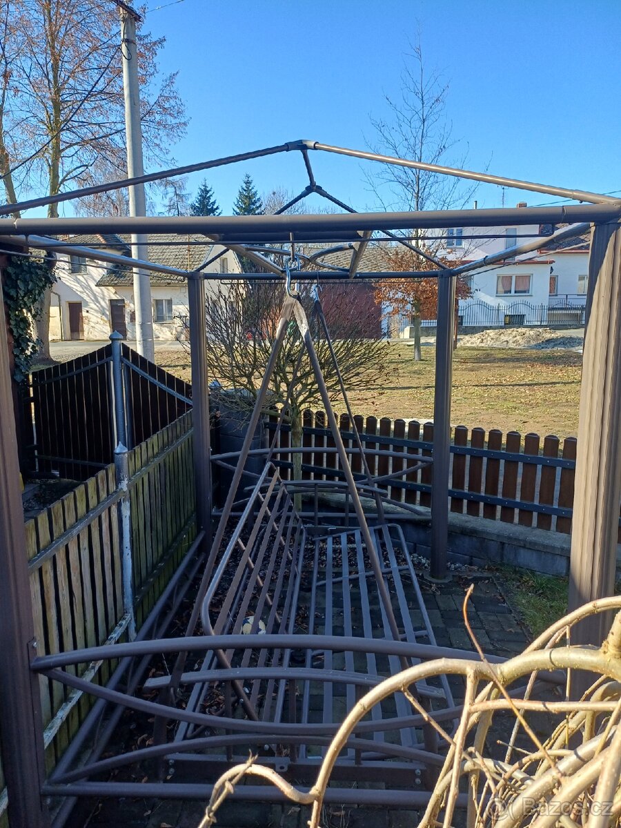 Zahradní houpačka - 3