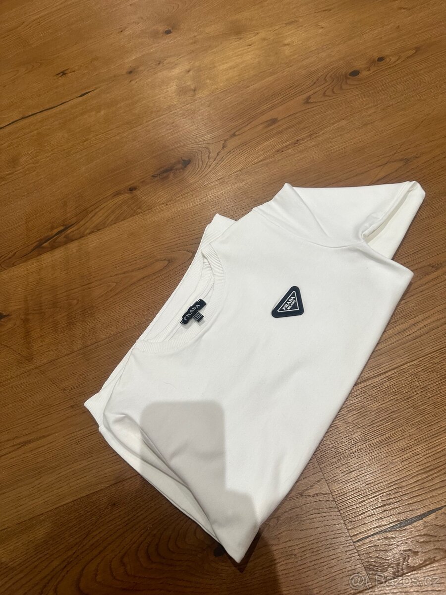 Dívčí svetřík - 3